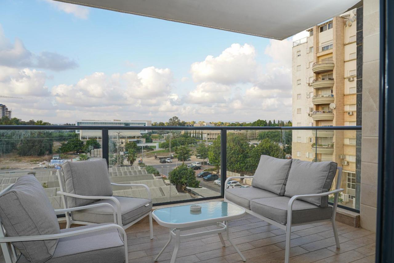 Maorissimo Tower Apartment Acre Luaran gambar